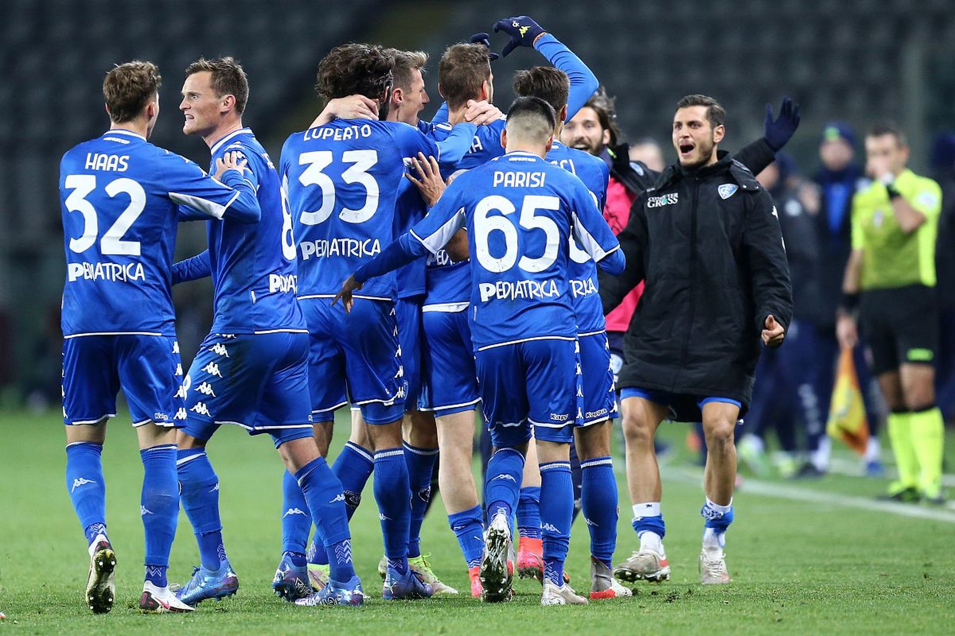 年加入狼队 年加入狼队